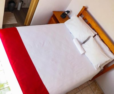 red and white bed red and white bed